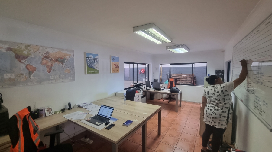 Commercial Property for Sale in Blackheath Industrial Western Cape